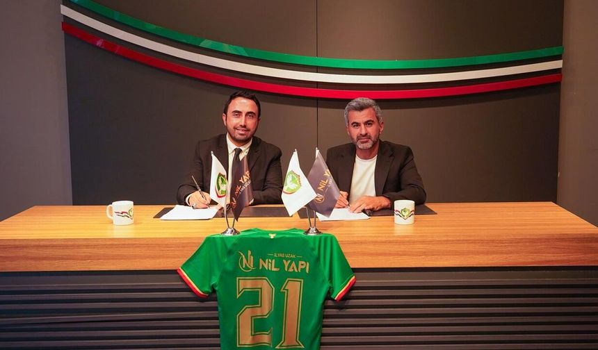 Amedspor Nil Yapı ile Forma Sırt Sponsorluğu için imzaları attı