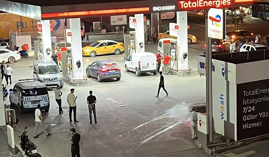 Diyarbakır’da benzinlikte iki grup arasında kavga: Yaralılar var