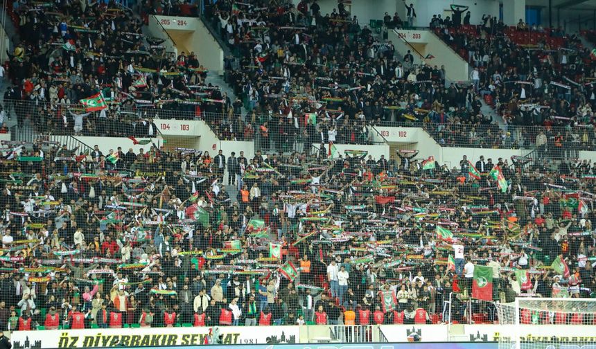Diyarbakır’da tarihi gece: Amedspor Süper Lig sahnesine çıkıyor