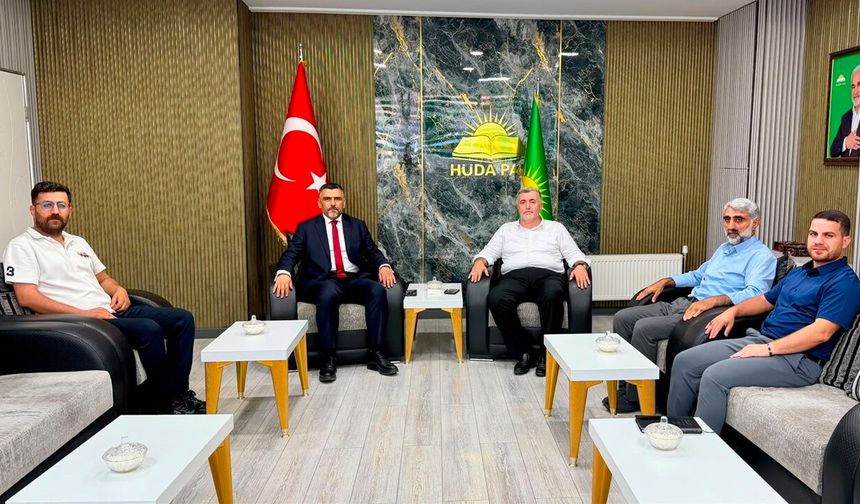 Güneydoğu Gazeteciler Cemiyeti’nden Hüda-Par’a ziyaret