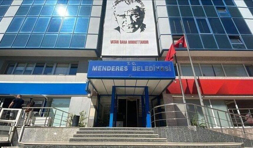 Menderes Belediye Başkanı Çiçek tutuklandı