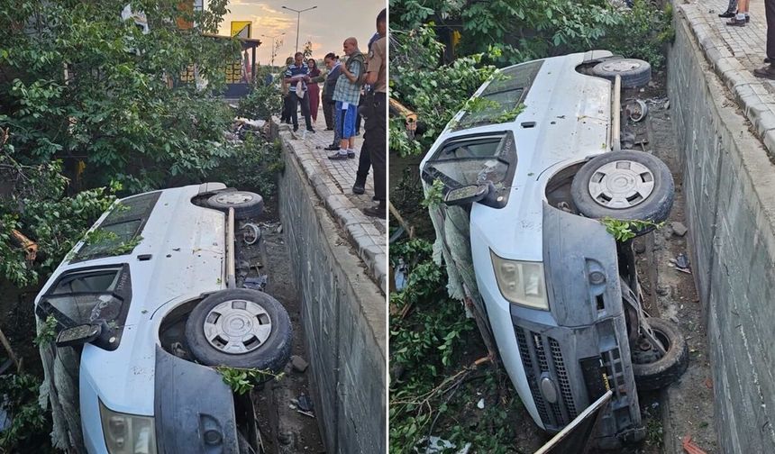 Minibüs bahçeye uçtu