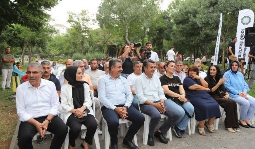 Diyarbakır’da madde bağımlılığıyla mücadelede muhtarlarla buluşma