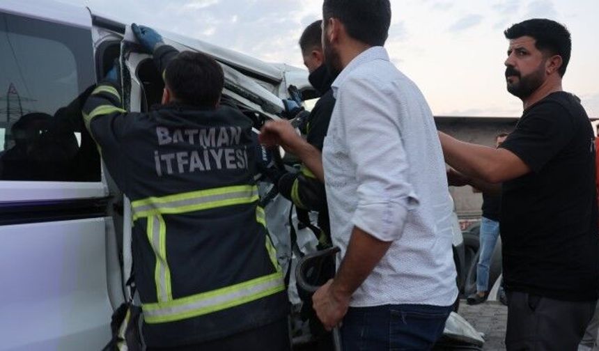 Batman’da kaza: 3’ü ağır 8 yaralı
