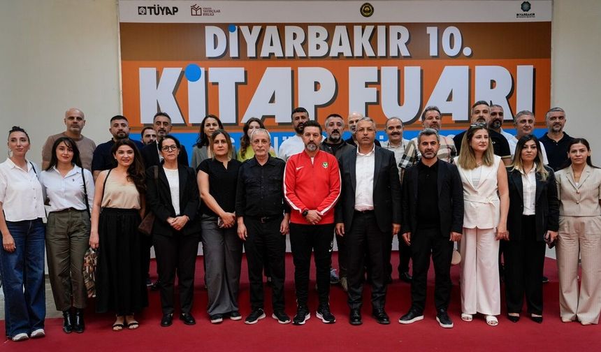 Amedspor’dan 10. Diyarbakır Kitap Fuarı’na ziyaret
