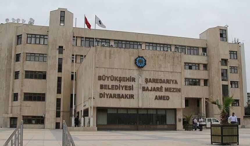 Diyarbakır Büyükşehir: Girne Caddesi’nde çalışmalar yeniden başladı