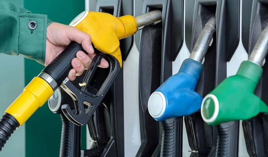 Benzine bir zam daha geliyor!