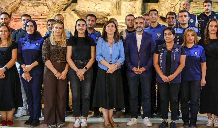 Diyarbakır Eşbaşkanı Bucak zabıta emekçileriyle buluştu