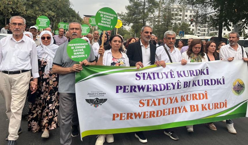 Diyarbakır’da anadilde eğitim talebiyle yürüyüş başladı
