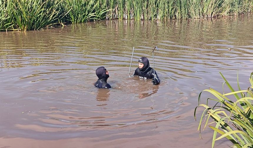 Kayıp Balkaya için Karasu Nehri'nde arama