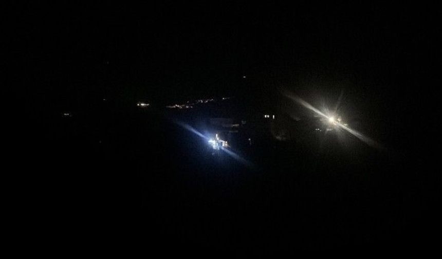Şırnak Kumçatı 13 saattir elektriksiz