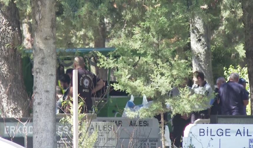 MİT eski görevlisi Kaşif Kozinoğlu'nun mezarı açıldı