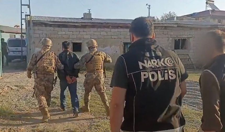Iğdır merkezli 7 ilde 6 tutuklama