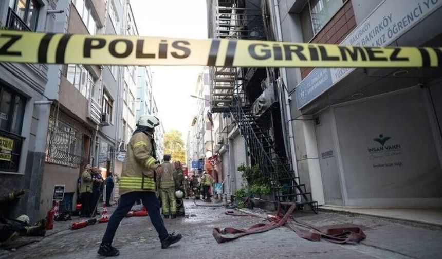 Otelde yangın, 12 kişi yaralandı