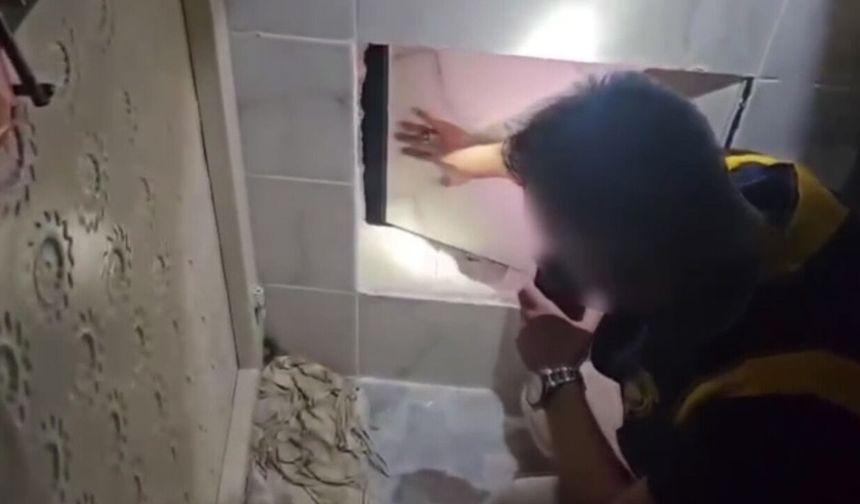 Şanlıurfa'da cinayet zanlısı, saklandığı evin gizli bölmesinde yakalandı