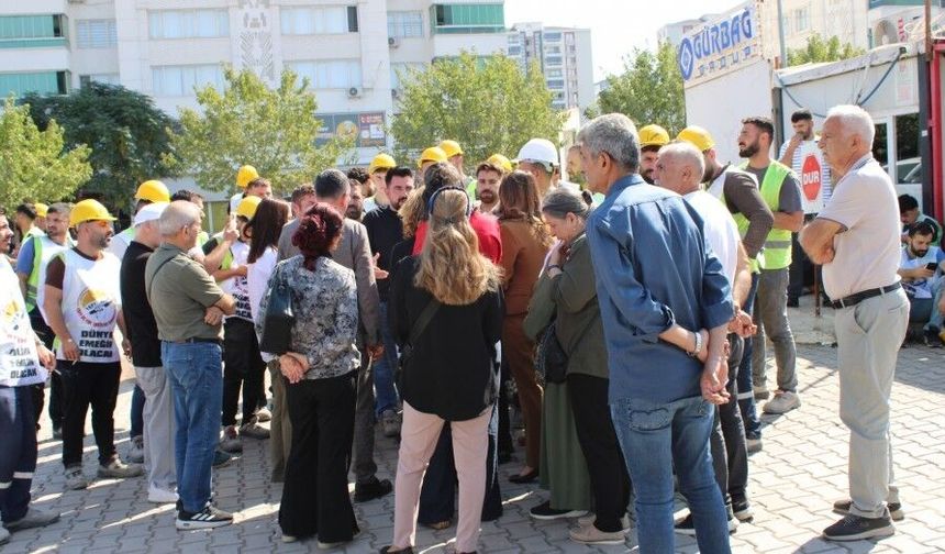 Diyarbakır'da Şehir Hastanesinde 90 işçinin işten çıkarılmasına tepki