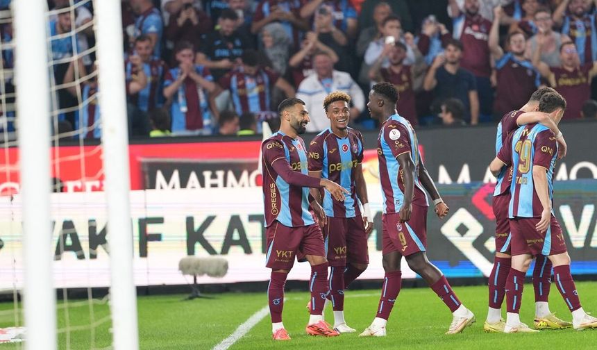İlk yarıda Trabzonspor Galatasaray’a 3 fark attı