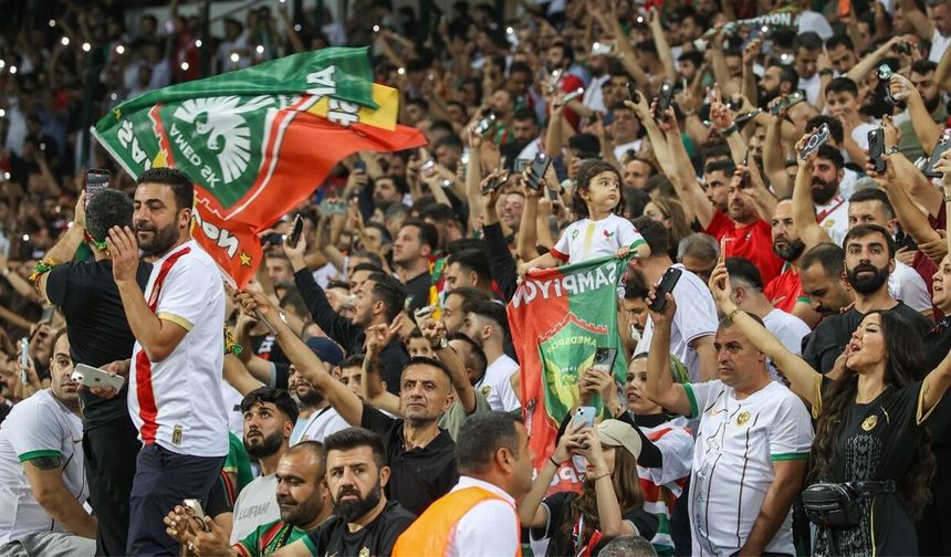 Amedspor’da biletler saniyeler içinde tükendi, taraftar ayağa kalktı!
