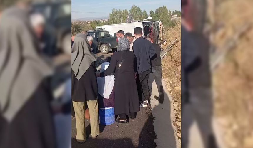 Diyarbakır yolunda feci kaza! 19 Yaralı