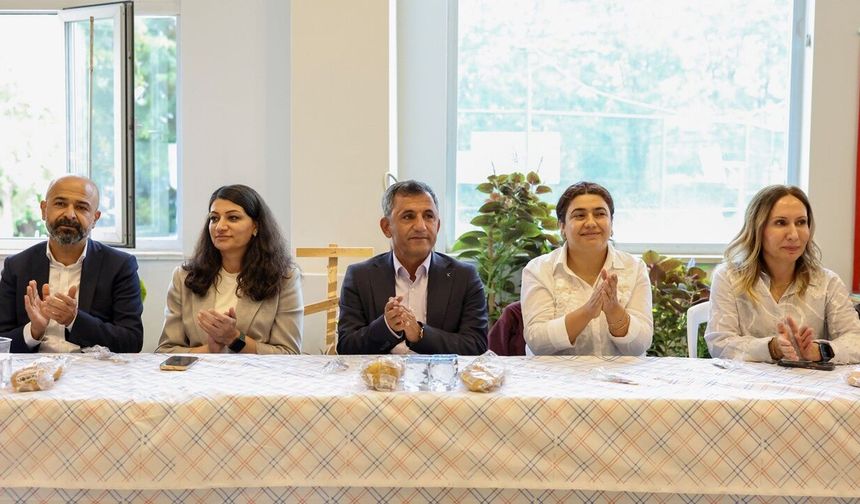 Diyarbakır Eşbaşkanı Ay: Dayandığımız temel esas, ahlaki ve politik toplumdur