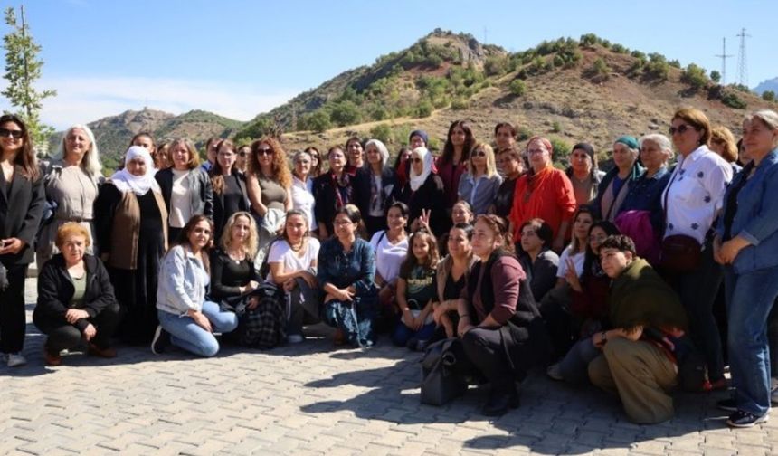 Dersim’de kadınlardan barış ve mücadele vurgusu