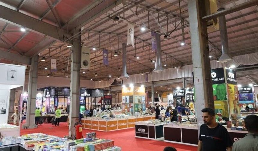 Diyarbakır Kitap Fuarı’nda yayınevleri ilgi bekliyor