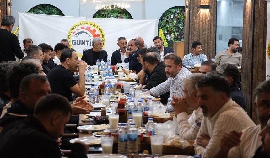 GÜNTİAD üyeleri dayanışma yemeğinde buluştu