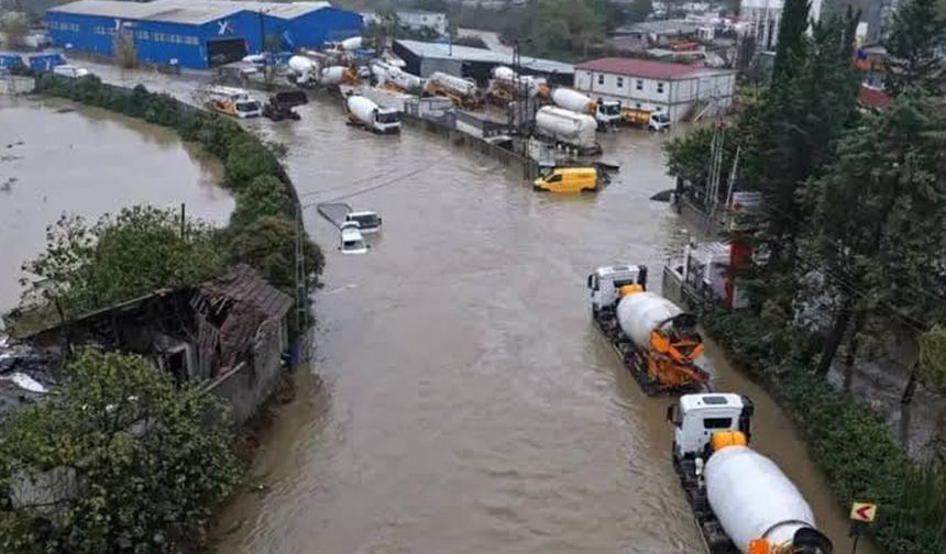 İstanbul'daki sel felaketinde hayatını kaybedenlerin sayısı 6'ya çıktı