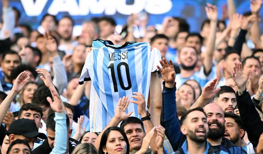 Messi’den Milli formaya veda