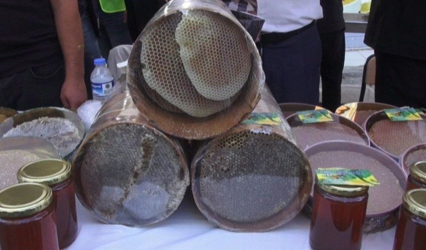 Batman'da 1 kilo bal 400 bin liraya satıldı