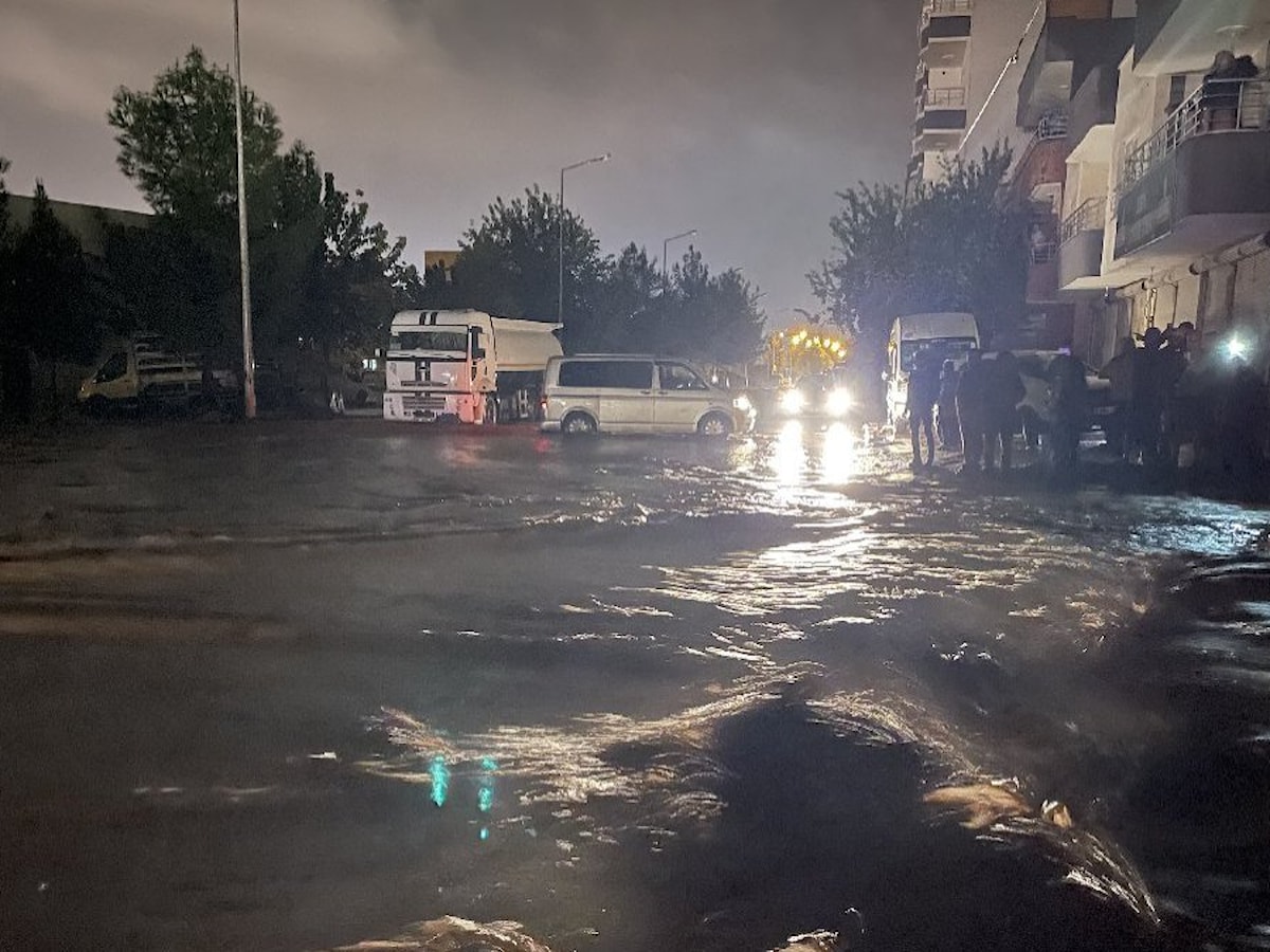 Diyarbakır ve Batman'da selden dolayı 2 kişi hayatını kaybetti - Diyarbakır  Haberleri Son Dakika Diyarbakır Haber Ekspres Haber