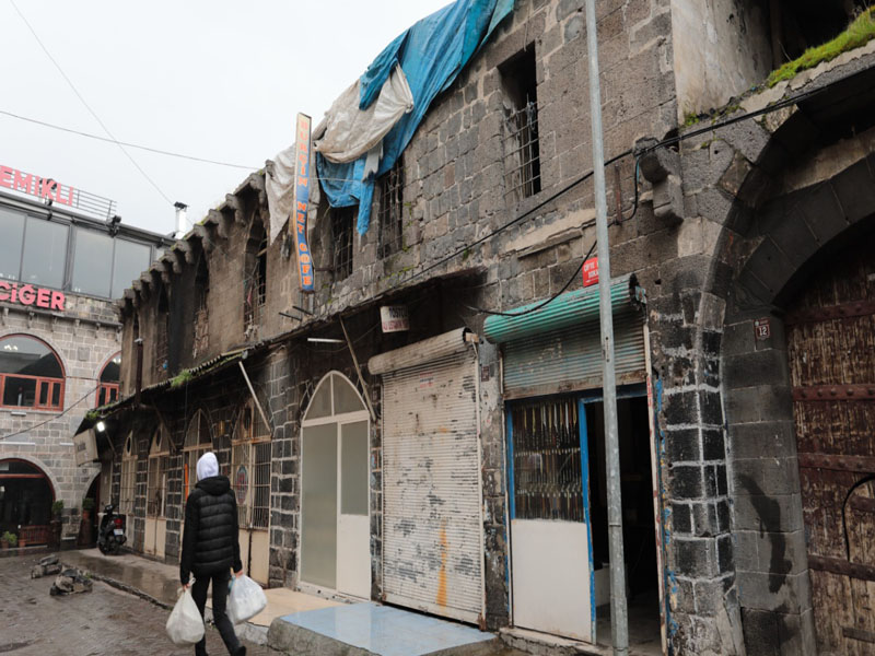 Diyarbakır’ın Kaderine Terk Edilen Tarihi Hanı4