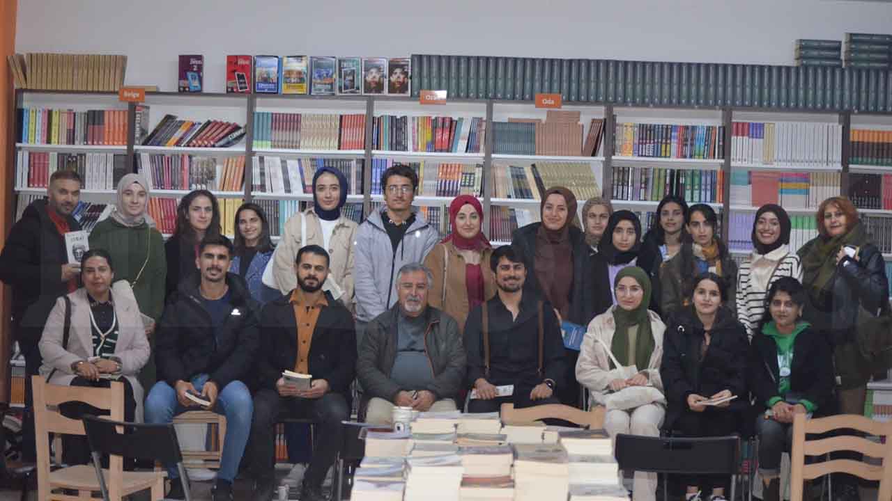 Kürtçe Dili Ve Edebiyatı Topluluğu’ndan Suriçi’ne Yolculuk2