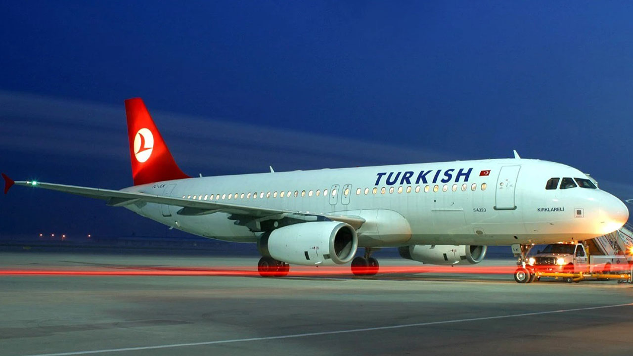 Thy, 332 Yolcuyu “Kara Liste”Ye Aldı