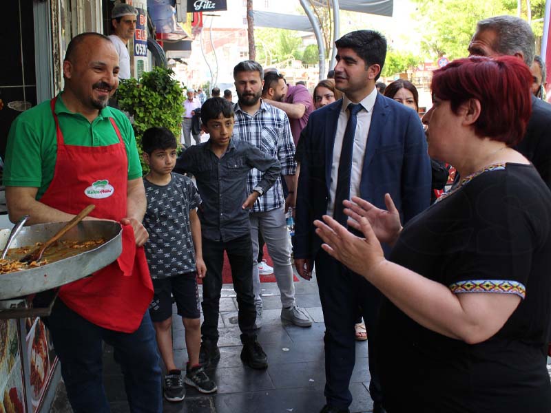 Diyarbakır’da Eşbaşkanlardan Esnaf Ziyareti3