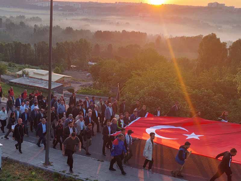 Diyarbakır’da Fetih Yürüyüşü2
