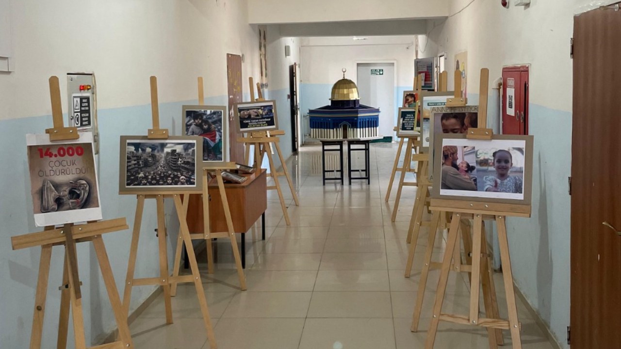 Silvan’da Öğrencilerden Gazze’ye Anlamlı Destek