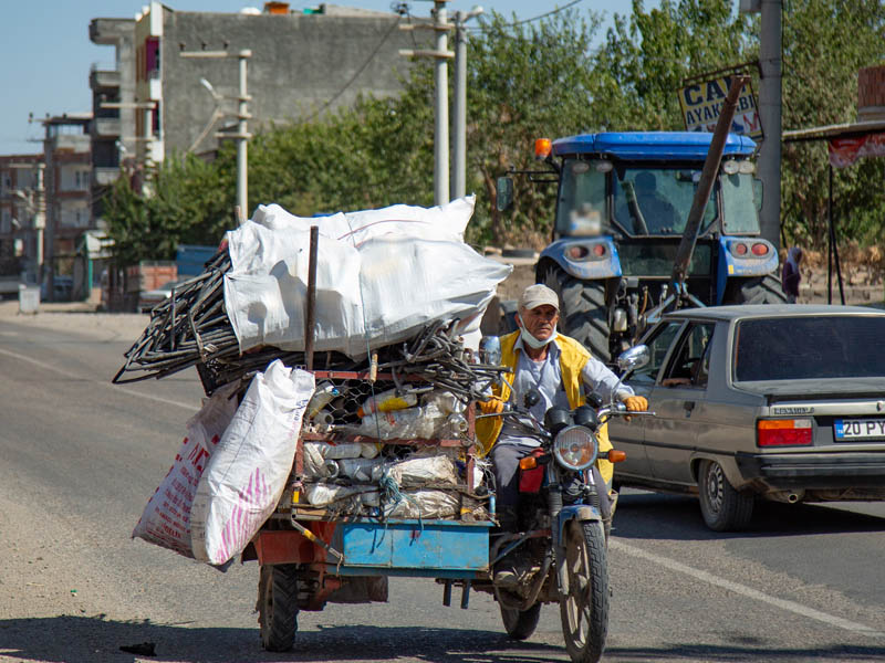 Diyarbakır'da Bir Babanın Ağır Yükü