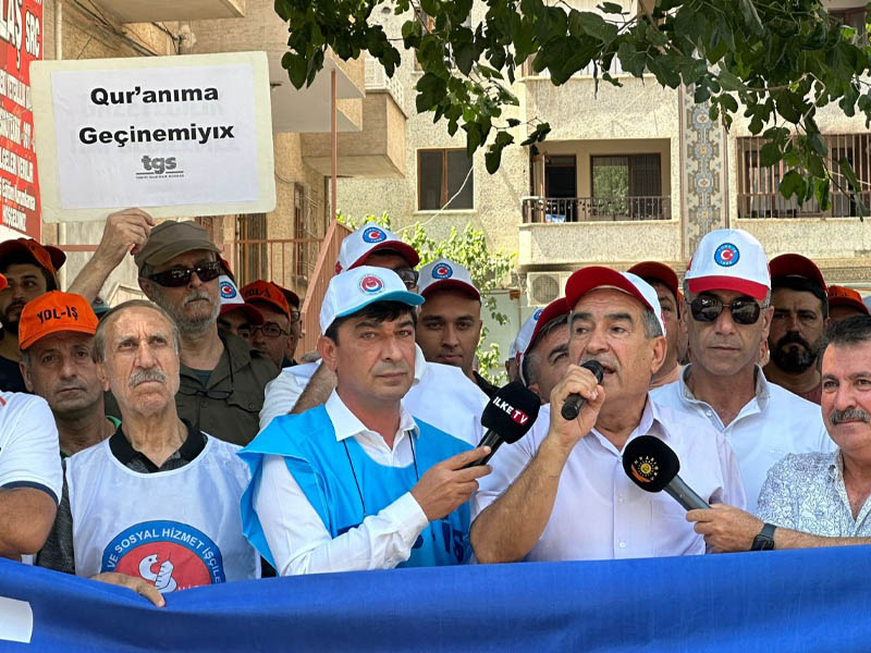 Diyarbakır’da Işçiler Alanlara Çıktı Qur’anıma Geçinemiyıx3