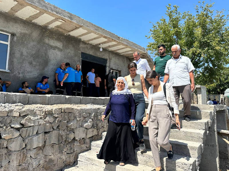 Diyarbakır’da Kayıp Narin’in Arandığı Köyde Dikkat Çeken Ihmal4