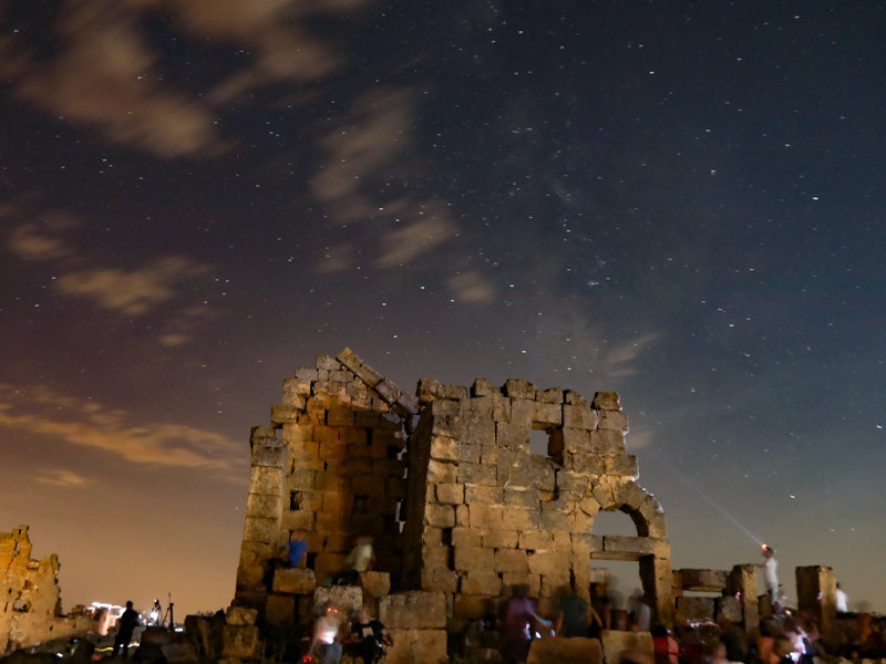 Diyarbakır’daki Zerzevan Kalesi’nde Meteor Şöleni7