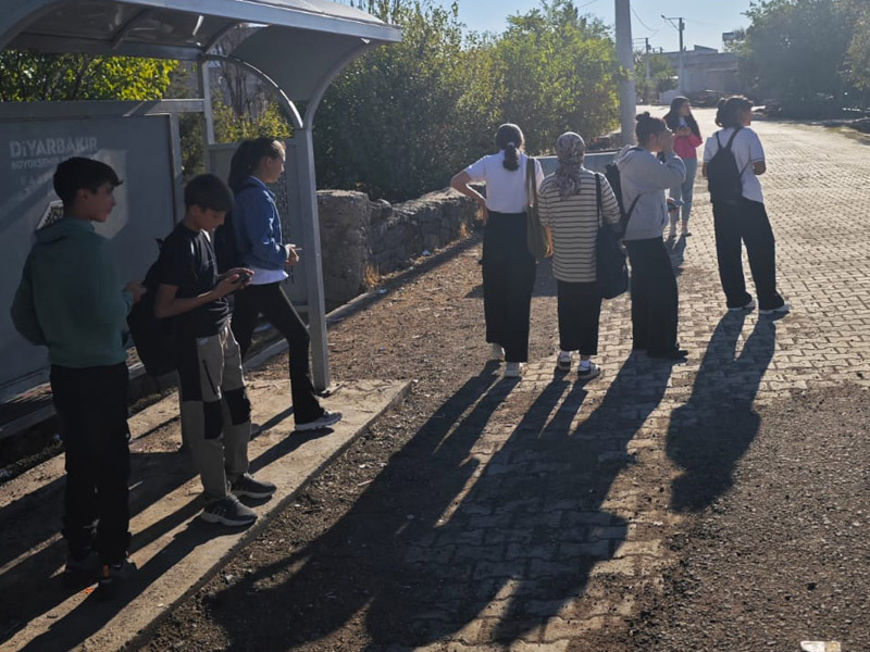 Diyarbakır’ın Bu Köyünde Kız Çocukları Okula Gidemiyor3