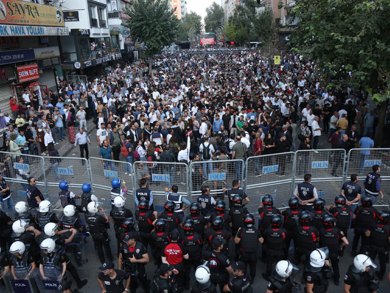 Bakırhan Diyarbakır’dan Meclis’e Seslendi Barış Elini Tutun3