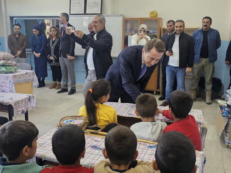 Diyarbakır’ın O Ilçesinde Öğrencilerin Ihtiyaçları Ücretsiz Karşılanacak3