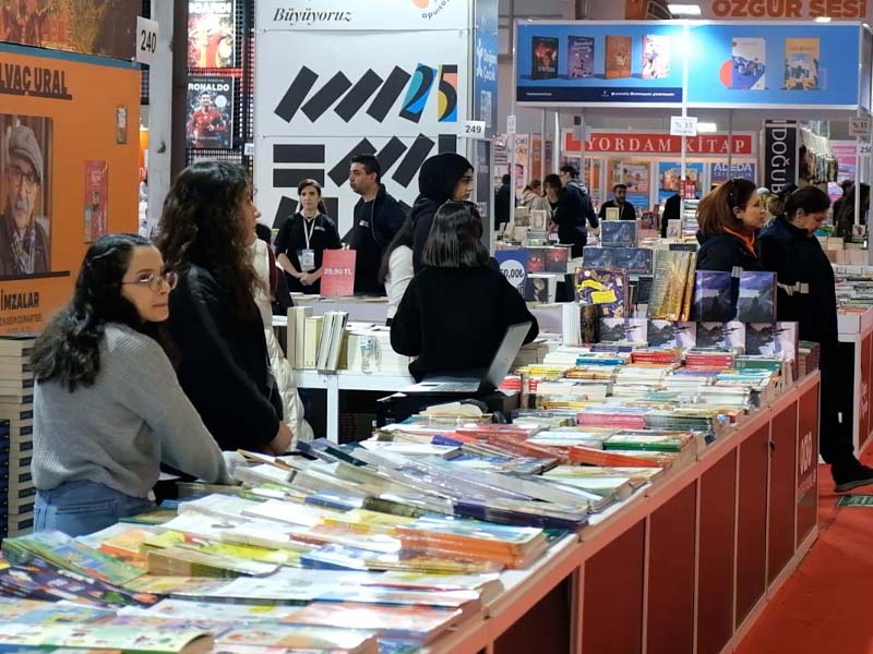 Diyarbakır Kitap Fuarı’na Ekonomi Gölge Düşürdü6