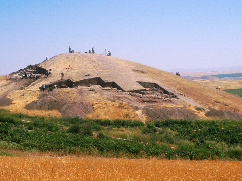 Giricano Höyüğü