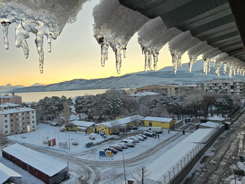 Hava Sıcaklığı Eksi 20 Dereceye Düştü, Göletler Dondu3