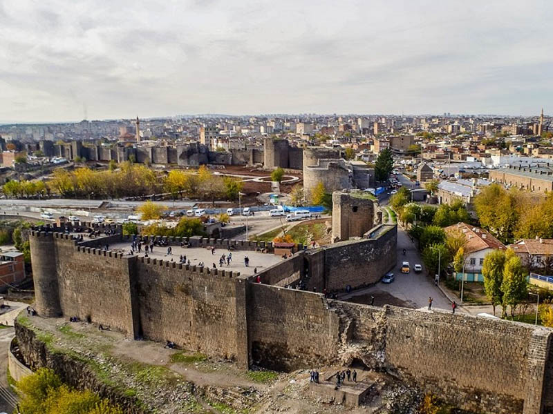 Karadeniz'in Tahtı Sallandı! Diyarbakır, En Çok Çay Tüketen Kentler Arasında3