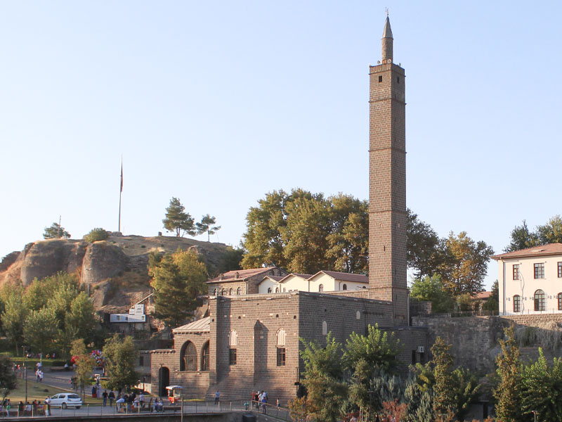 Hazreti Süleyman Camii Nereden Ismini Alıyor4