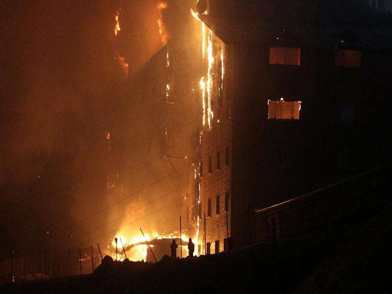 Kartalkaya’daki Yangında 76 Kişi Hayatını Kaybetti, Yangının Nedeni Ne3